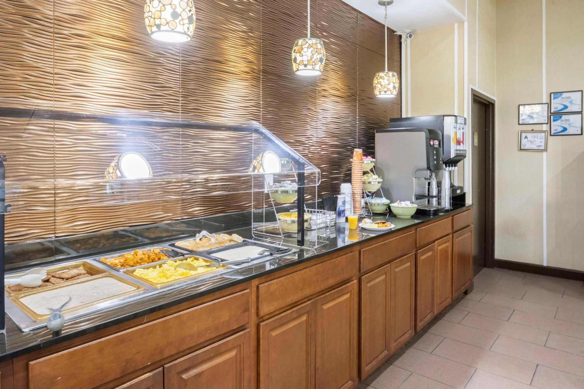 Quality Suites Hickory South Dış mekan fotoğraf