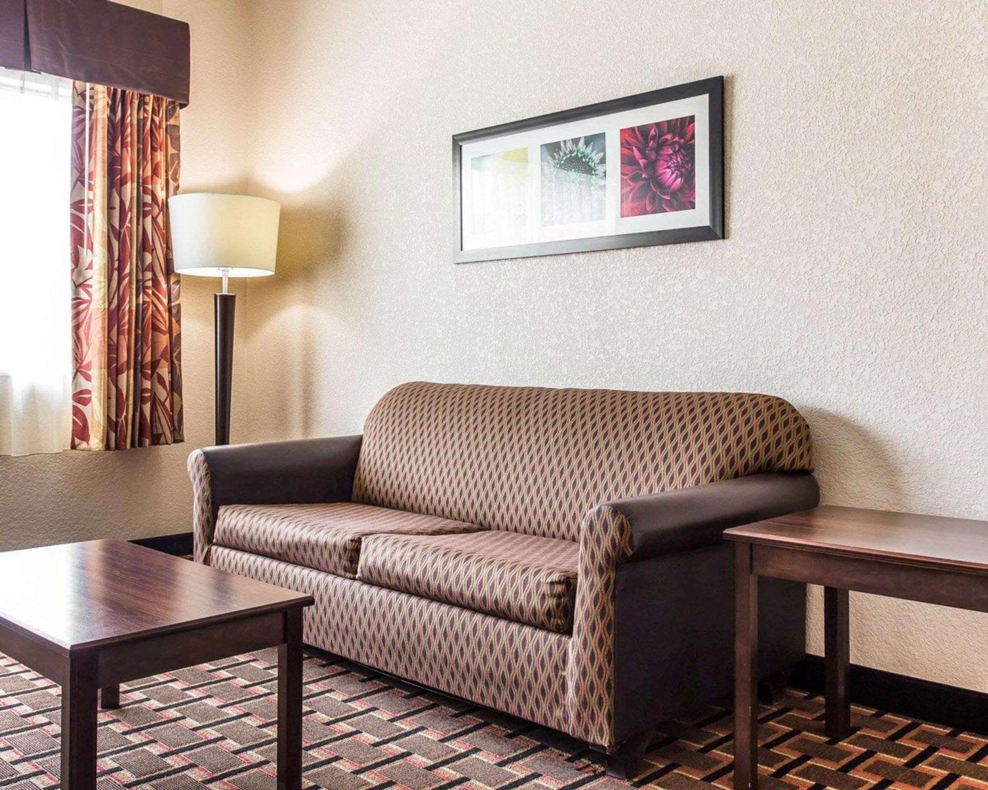 Quality Suites Hickory South Dış mekan fotoğraf
