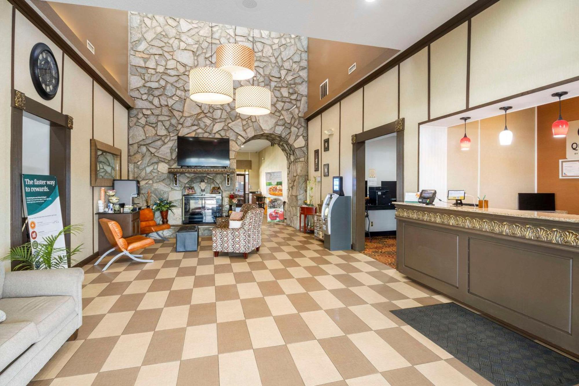 Quality Suites Hickory South Dış mekan fotoğraf