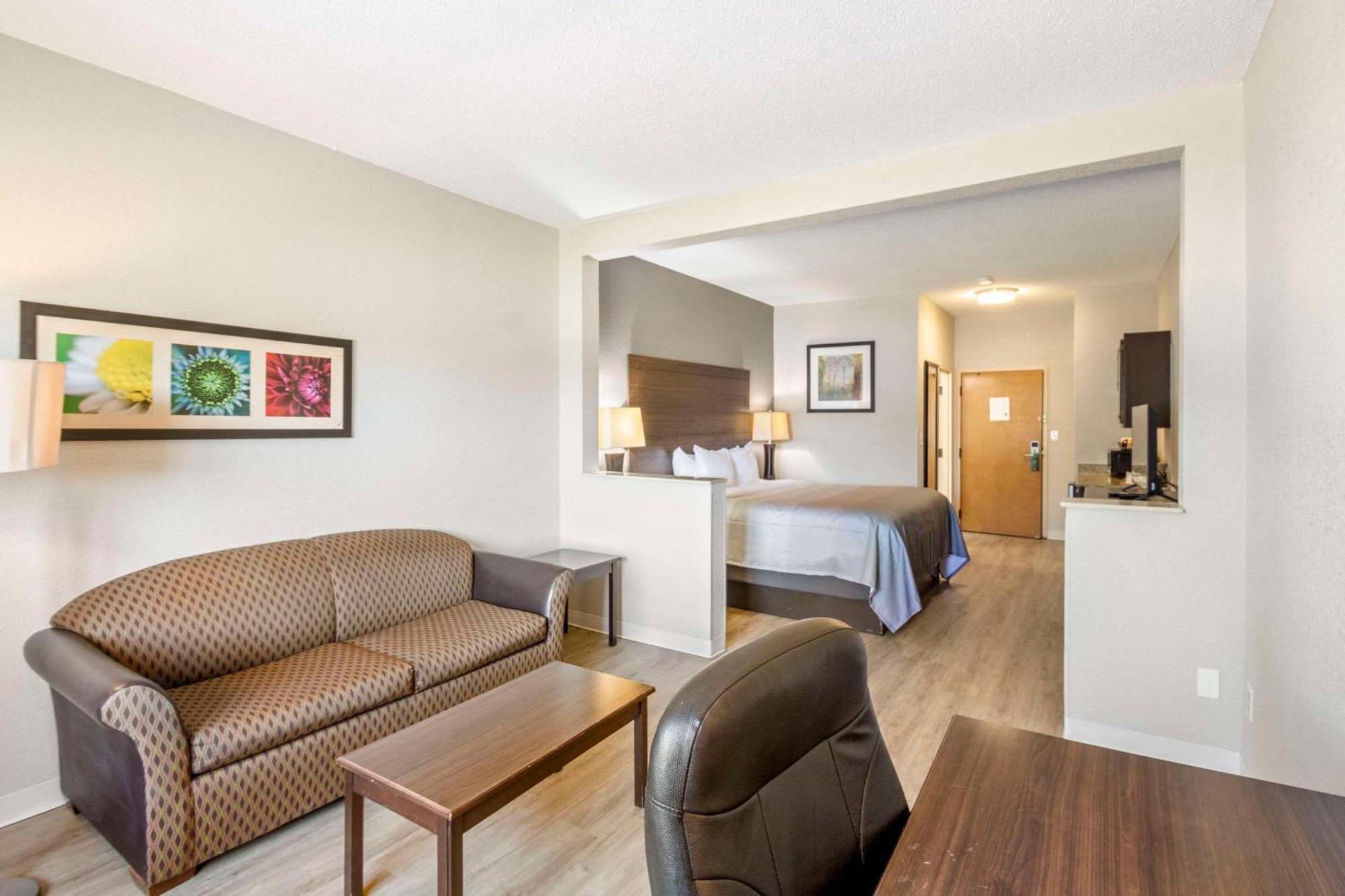 Quality Suites Hickory South Dış mekan fotoğraf