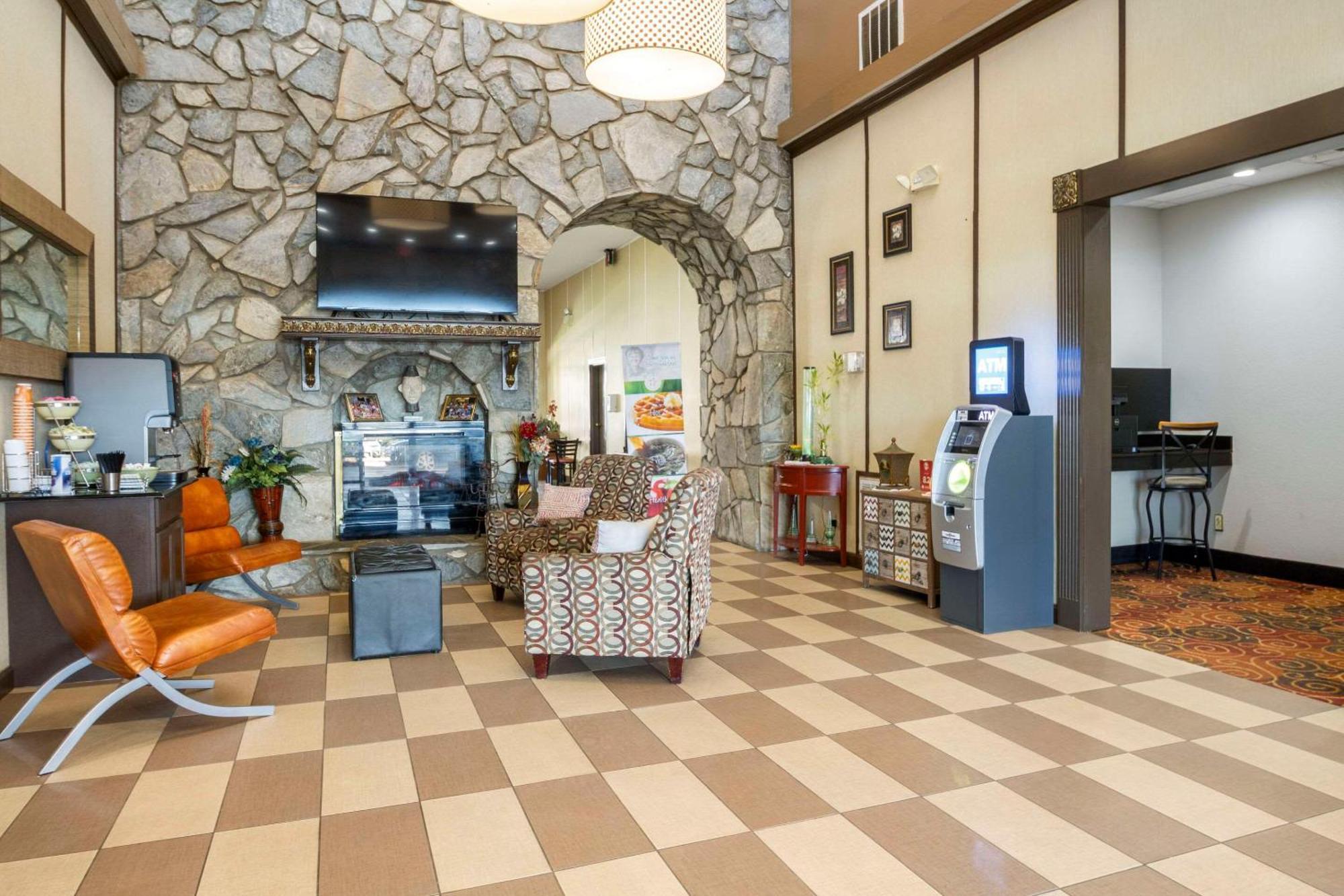 Quality Suites Hickory South Dış mekan fotoğraf