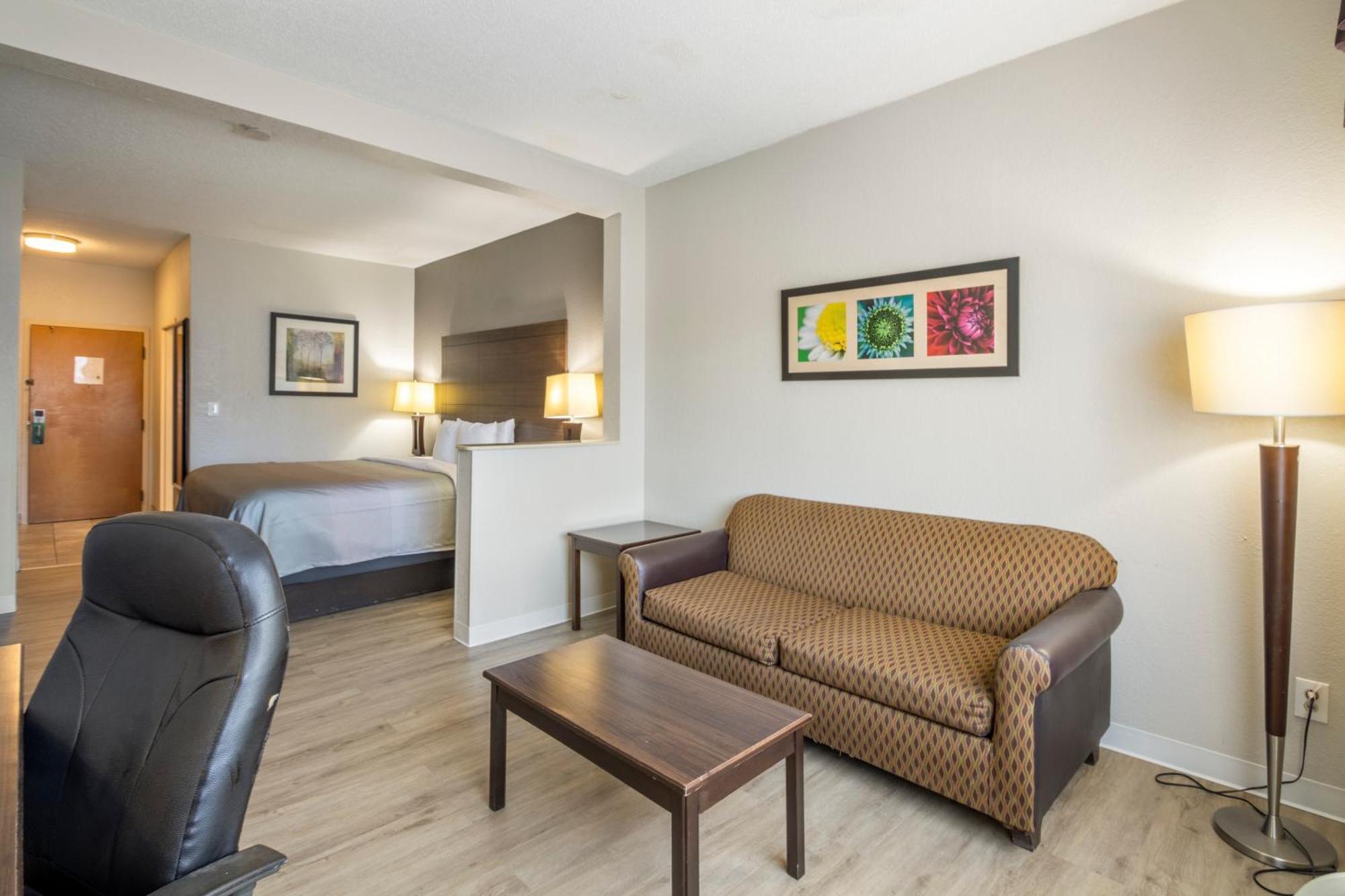 Quality Suites Hickory South Dış mekan fotoğraf