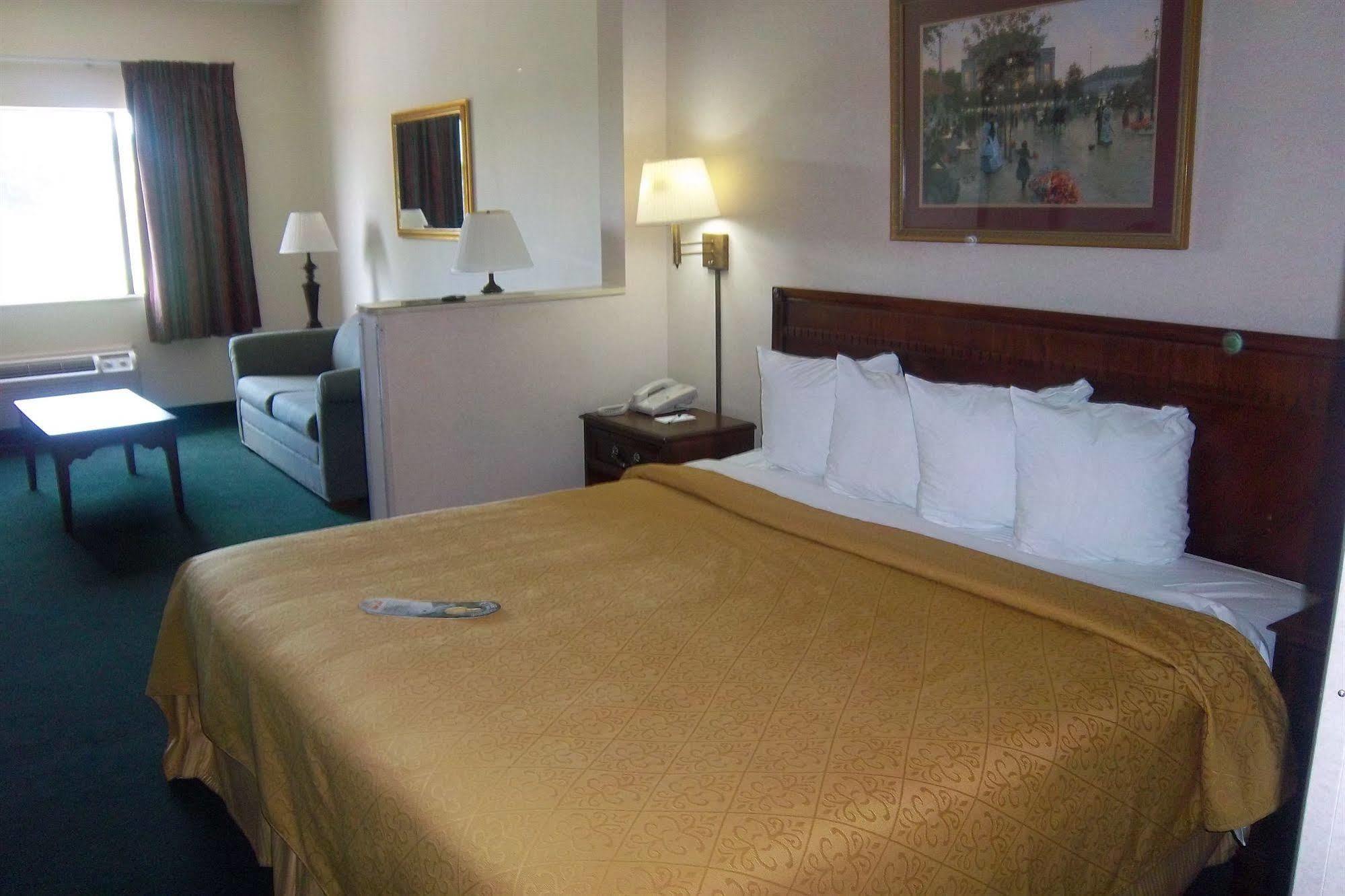 Quality Suites Hickory South Dış mekan fotoğraf